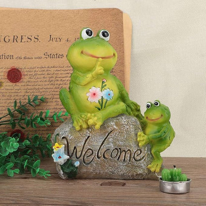 Frog Statue, Frog Welcome Sitting on Stone Figurine Landscape Resin Sculpture