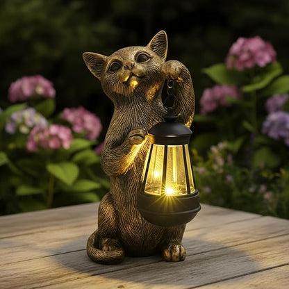 HONGLAND Cat Outdoor Statues Garden Decor, Cat Figurines Solar Lantern Lights, Birthday Gifts for Mom, Front Patio Balcony Yard Art Lawn Ornaments Porch Outdoor Decorations