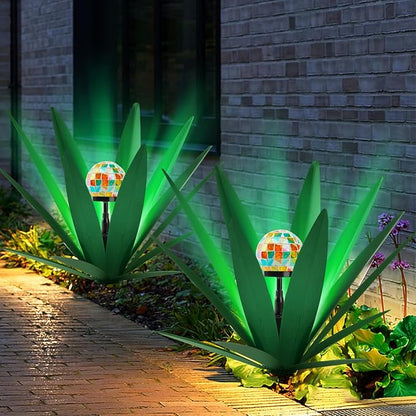 TOMBABY Solar Rustic Garden Style Metal Agave Plants Outdoor Patio, Home Decor Hand-Painted Metal Agave Garden Patio Statues, Suitable for Desert Areas Outdoor Lawn Decorations (2 Solar Green)