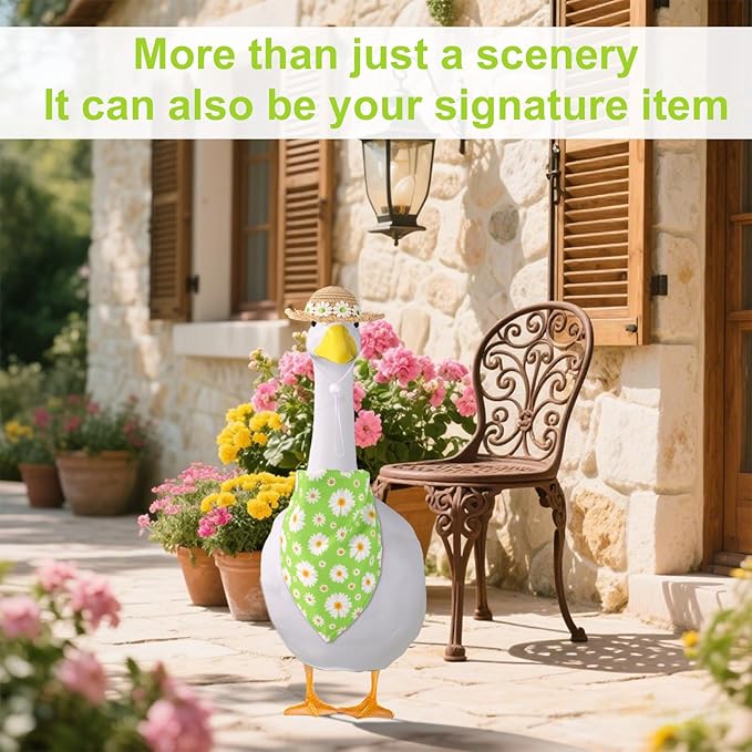 Lyreh Goose costume straw hat scarf costume, used for lawn sculpture, outdoor garden, courtyard, terrace decoration