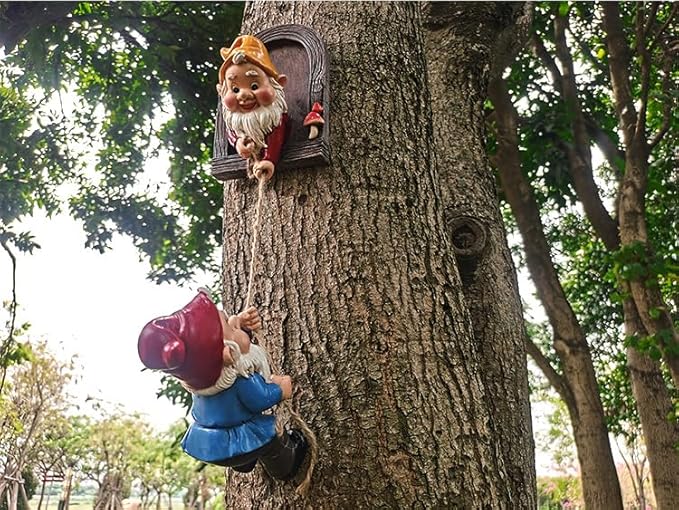 Funny Climbing Gnome Tree Hugger Decor, Garden Sculpture Decoration Elf Out The Door, Yard Ornament Resin Statue Outdoor Decor for Patio Lawn