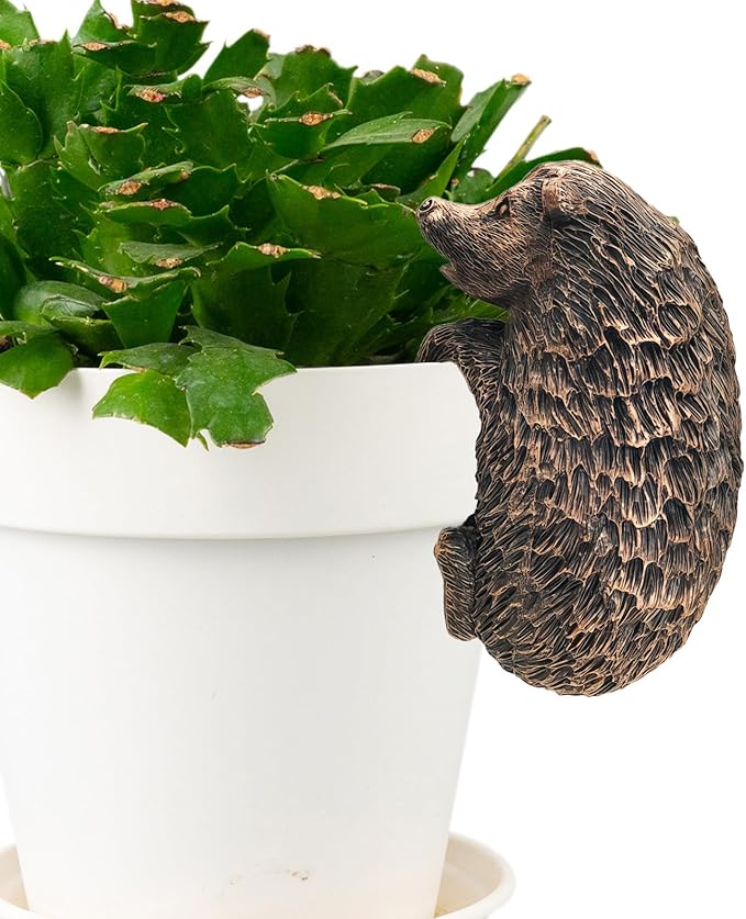 Hedgehog Plant Pot Hanger Garden Statues Resin Hedgehog Flower Pot Hugger Pot Plant Decoration Plant Decorative Figurines for Fairy Garden Fence Yard Patio Outdoor Indoor Hanging Ornaments