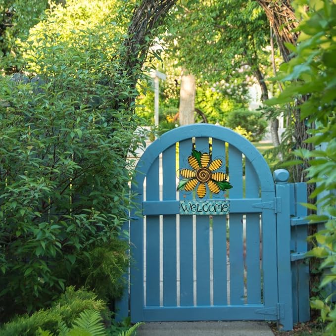 Metal Welcome Sign Daisy Hanging Signs for Front Door - Indoor Outdoor Door Decor Wall Art Flower Decoration Decorative Ornament Wreath for Home Garden Patio (Yellow)