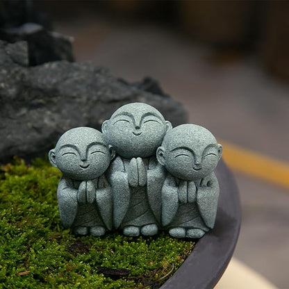 OwMell Japanese Jizo Monk Statue, Buddha Jizo Figurine Memorial Aquarium Statue Ornament - Smiling