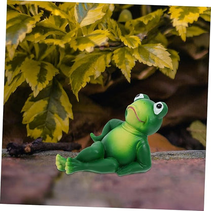 Milisten Adorable Resin Frog Statue for Garden Decor Weather-Resistant Frog Ornament Compact for Use Unique Garden Decoration
