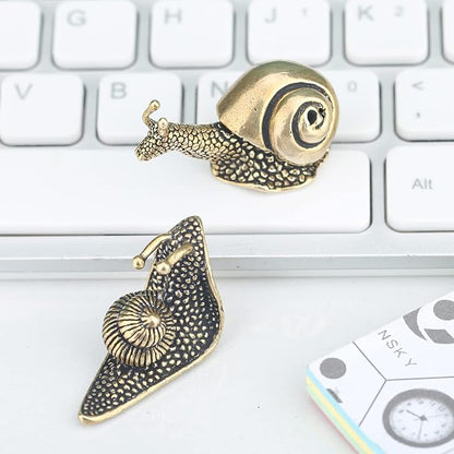 LCCCK 2PCS Brass Snail Figurine Mini Garden Statue, Cute Snail Brass Animals Figurines Home Copper Decor, Unique Outdoor Pond Garden Lawn Decor Landscaping, Landscape Animal Statue
