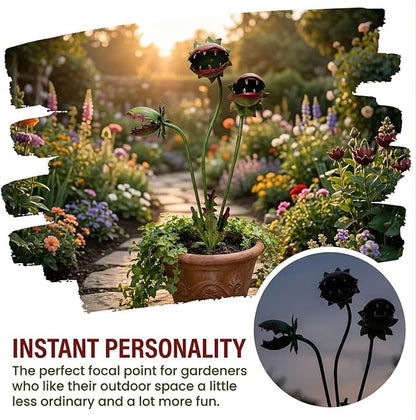 Whimsical Metal Carnivorous Plant Garden Stake, Handmade 25-Inch Large Venus Flytrap Monster Plant Sculpture Stake Outdoor, Durable Yard Art for Garden, Patio, Lawn, Seasonal Yard Decor (2pcs)