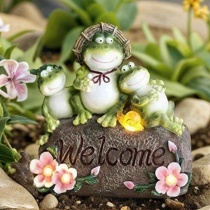 Funny Frog Statues for Garden - 7'' Mom & Babys Solar Frog Garden Decor Frog Garden Statue for Yard Patio Porch Lawn Birthday Mother's Day Housewarming Outdoor Decor Gifts for Women Mom.