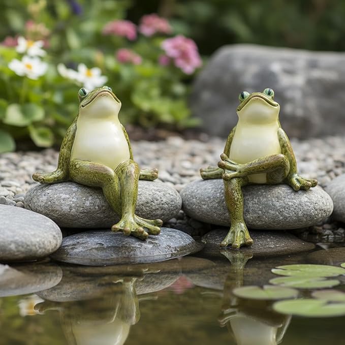 Braxio Frog Statue Outdoor Garden Decor - 2-Pack Sitting Frog Sculptures for Patio, Yard, Plant Pot, Cute Cartoon Frog Figurines Home Decor Gift, Resin Art Ornament 4.2 x 4.5 x 5.2 Inches