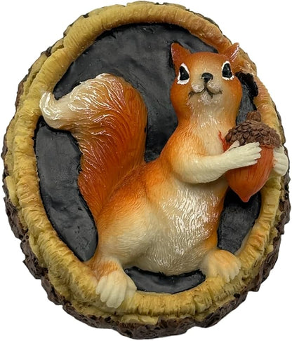 Squirrel Wall Sculpture, Resin Squirrel Statues Tree Stump Statue for Outdoor & Garden Decoration, Year-Round Tree Ornament