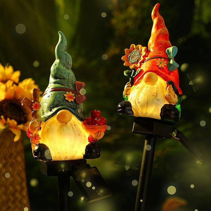 Rossesay 2 Pack Garden Decor Gnome Statues with Solar Lights Gnomes Lights Gifts for Mom Grandma Gnome Figurine for Outdoor Garden Pathway Lawn Patio Yard Decoration