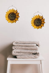 SeasonsEasy Metal Sunflower Wall Decor, Set of 2 Yellow Floral Wall Decoration with Wire Hanger for Living Room, Bedroom, Kitchen, Bathroom Decor, Outdoor Garden and Patio Wall Art