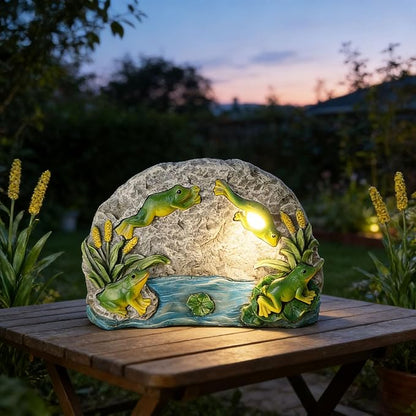 Frog Garden Statue Solar Rock Lights Decor, A Jumping Frog for Patio Pathway Art Housewarming for Yard Decoration Lawn Ornament Gardening Gifts for Women Mom Grandma (Frog)