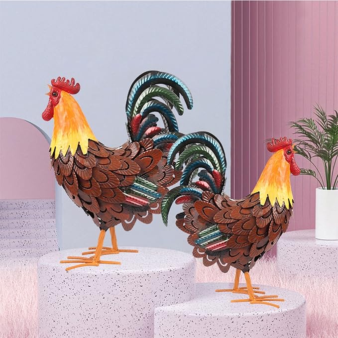 Metal Rooster Decor， Chicken Animal Yard Art Lawn Ornament Figurines Artwork for Outdoor, Patio,Backyard and Home Kitchen Decoration (Brown)
