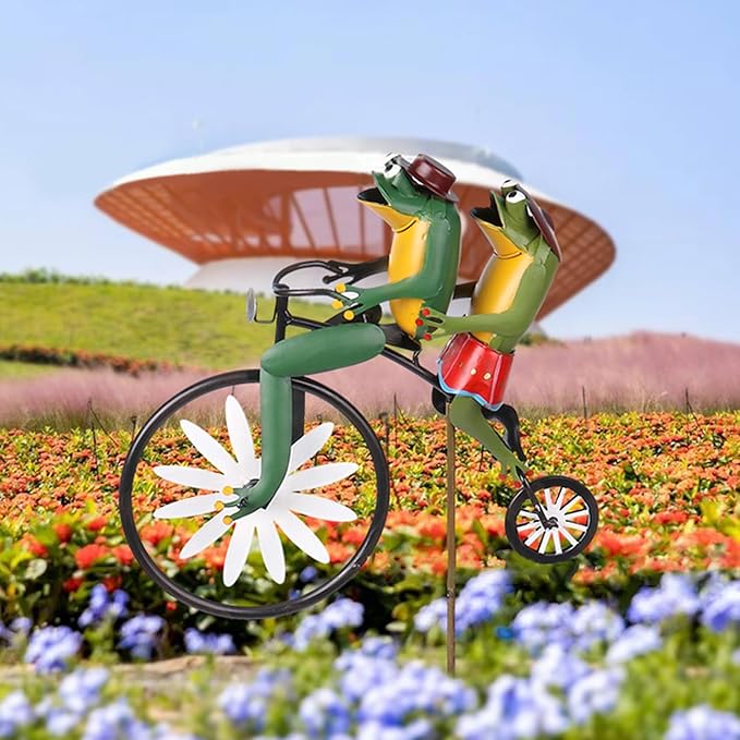 Wind Spinners for Garden, Vintage Metal Wind Spinner Frogs on a Bike Windmill Garden Ornament 3D Animal on Bike Sculptures for Yard Lawn Decor
