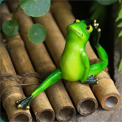 Cute Statues Frog Statue Outdoor Garden Sculptures for Yard Lawn Resin Animal Figurines Yoga Art Backyard Decor(Half Pigeon Pose)