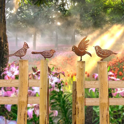 GWHOLE 4Pcs Rusty Metal Birds, Outdoor Decor Garden Bird Statue Metal Yard Art Ornaments for Garden Patio Bird Decoration