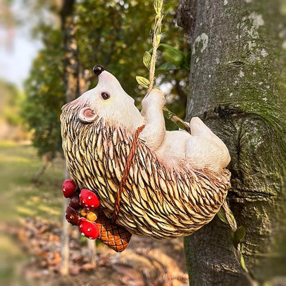 Climbing Hedgehog Tree Hugger Garden Animal Statue Resin Sculpture Yard Decor for Outside, Funny Tree Climber Figurine Outdoor Patio Lawn Ornaments