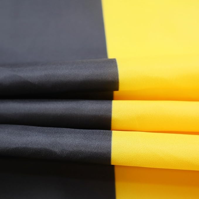 AZ FLAG Belgian Flag 150 x 90 cm with 4 Eyelets for Balcony or Wall