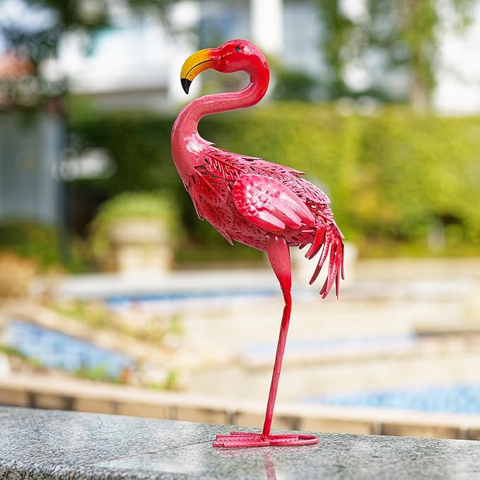 Metal Garden Statues Outdoor Decor, Pink Flamingo Outdoor Sculptures Yard Art Decoration for Home Patio Lawn Backyard, Gift for Women Lovers Moms
