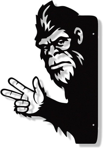 Matte Black Iron Bigfoot Tree Ornament with Pointing Hand Gesture – Outdoor Sasquatch Yard Decor for Tree Trunks, Garden Walls & Woodland Spaces, 15.8 x 10 Inches
