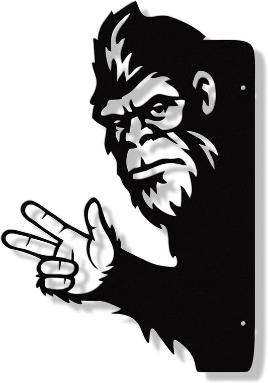 Matte Black Iron Bigfoot Tree Ornament with Pointing Hand Gesture – Outdoor Sasquatch Yard Decor for Tree Trunks, Garden Walls & Woodland Spaces, 15.8 x 10 Inches