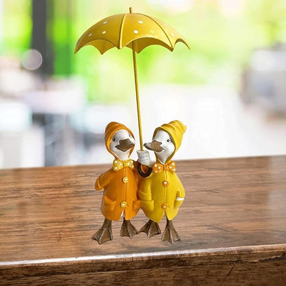 Garden Statues Duck Holding Umbrella Statue Resin Figurine Creative Craft Ornament Animal Sculpture Garden Decor Umbrella Yard Statue Yard Ornaments Decor