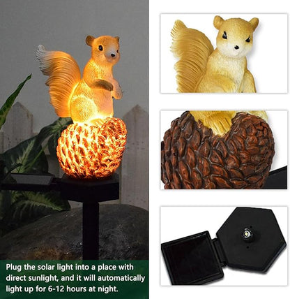Solar Garden Lights, Squirrel Solar Powered LED Outdoor Decor Light, Resin Garden Waterproof Decorations with Stake, Outdoor Garden Animal Statue for Patio Lawn Yard (Squirrel)