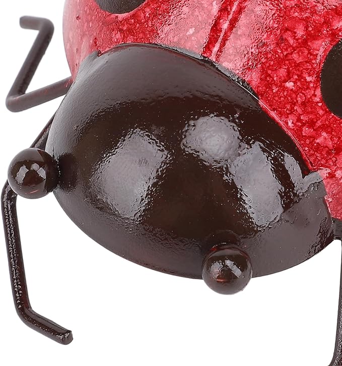 Focket Metal Garden Decor, Iron Handcrafted Industrial Coating Bright Colors Yard Art Lawn Ornaments Real Design Lifelike Easy to Install Metal Sculpture for Lawn, Yard (Red)