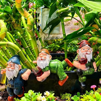 3-piece Fairy Garden Gnome Set, Beer-Drinking Gnome Resin Statue, Outdoor Decorative Item (Colorful)
