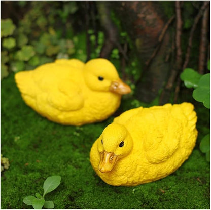 Cute Statues Garden Mini Yellow Duck Figurine Vivid Miniature Fairy Figurines Resin Backyard Decor(B)