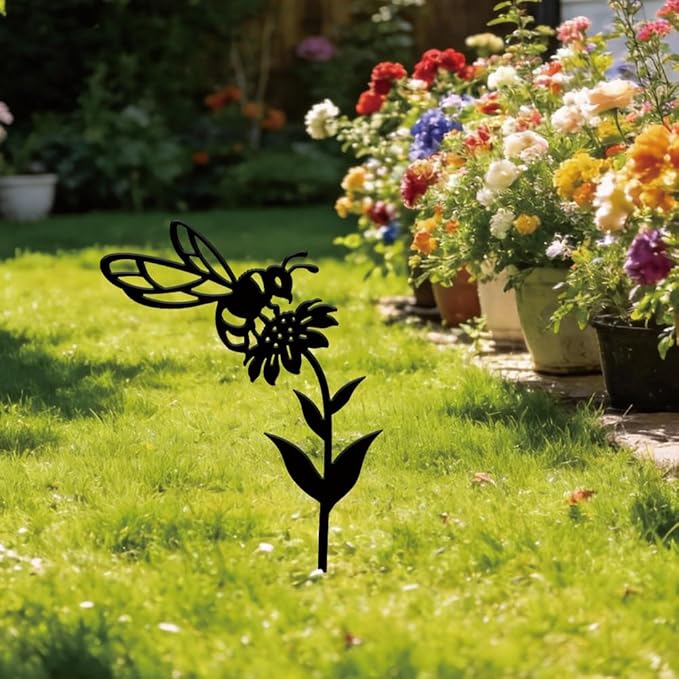 SUPERDANT Metal Bee Garden Decor for Outside Flower Yard Stakes for Decorations Outdoor Statues Iron Art Stake Decorative Silhouette Lawn Ornament Patio Porch Farmhouse Decoration Gifts