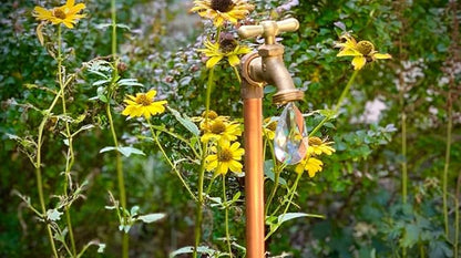 Floating Crystal Droplet Copper Garden Sculpture - Whimsical Metal Faucet Stake for Outdoor Decor - Unique for Gardeners