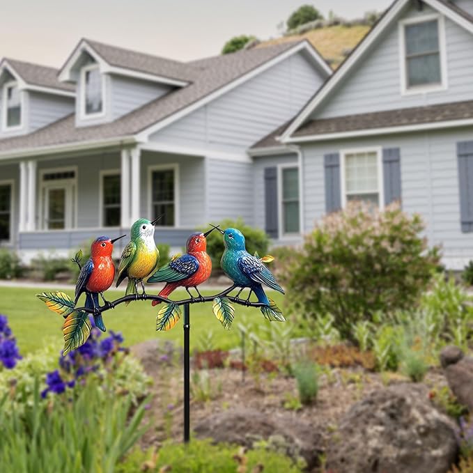 Metal Hummingbird Garden Stake, Colorful Outdoor Yard Decor, Durable Weatherproof Ornament for Patio, Lawn, and Garden Decoration(Hummingbird)