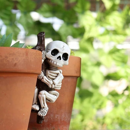 OwMell Garden Decor Statue Flower Pot Hugger, Outdoor Figurine Planter Hugger for Flowerpot, Patio, Balcony, Porch, Yard, Lawn Ornament Outdoor Decor Gifts Plant Decoration - Skeleton