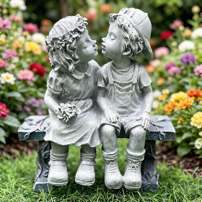 Garden First Kiss Outdoor Statue Decorative, Flower Bed Decor Puppy Love Kissing Couple,Boy and Girl Kissing Garden Figurine for Yard Patio Art