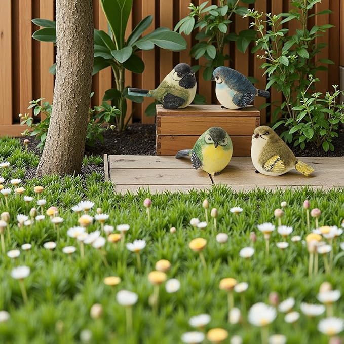4pcs Set 1:1 True Bird Statue, Cute Color Finch/Sparrow Statues, Outdoor and Indoor Decoration