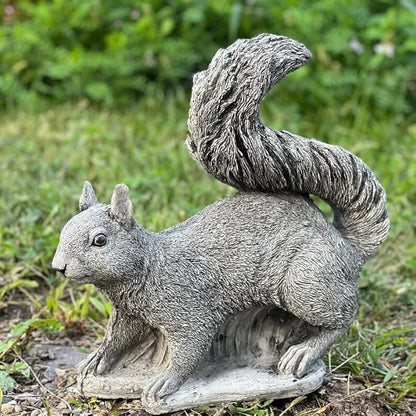 Realistic Forest Squirrel Statue Animal Concrete Sculpture for Garden Patio Backyard Handmade Squirrel Figurine