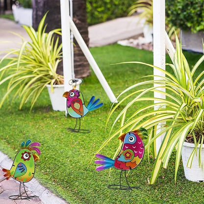 3 Pack Garden Outdoor Metal & Glass Bird Yard Art Decor, Yard Art Decoration for Porch Patio, Garden Statues Sculpture Gifts for Grandma Mom Women (Colorful)