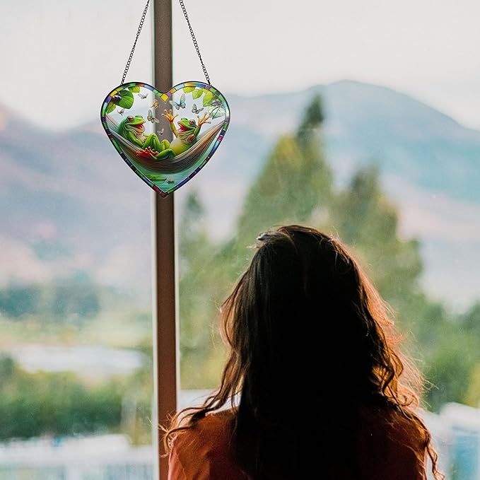 Stained Glass Window Hanging, Frogs on a Swing Sun Catcher for Indoor Outdoor Decor, Funny Frogs Theme Heart Shape Ornament Birthday Gift for Women, Men