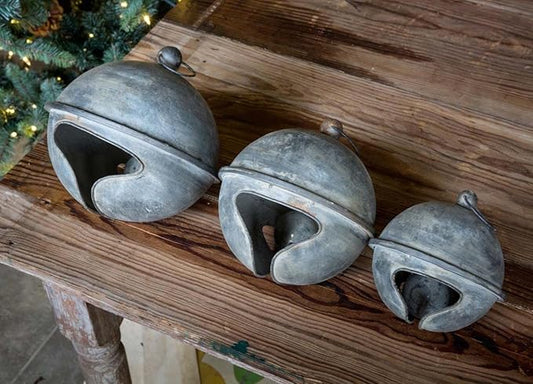 DALIYREPAL Moptrek Lection XAO82368 Weathered Tin Jingle Bell, Small, 6-inch Diameter, Metal Garden Sculpture Outdoor Decoration