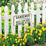 SCAZOMV Garden Sign Decor Gardener Wanted Must Look Good Bending Over Funny Outdoor Decorative Garden Backyard Patio Farmhouse Potting Shed She Shed Personalized Wooden Hanging Plaque 5"X 10"