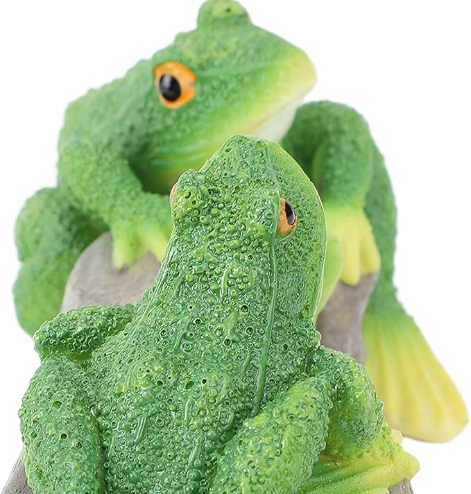 Pissente Frog Statue Garden Decor, Resin Weatherproof Outdoor Figurine, Lawn Ornament for Indoor Outdoor Patio Yard, 1 Pair, Frogs On The Stone