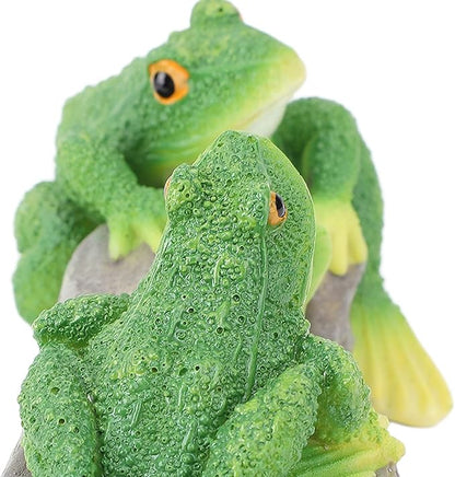 Pissente Frog Statue Garden Decor, Resin Weatherproof Outdoor Figurine, Lawn Ornament for Indoor Outdoor Patio Yard, 1 Pair, Frogs On The Stone