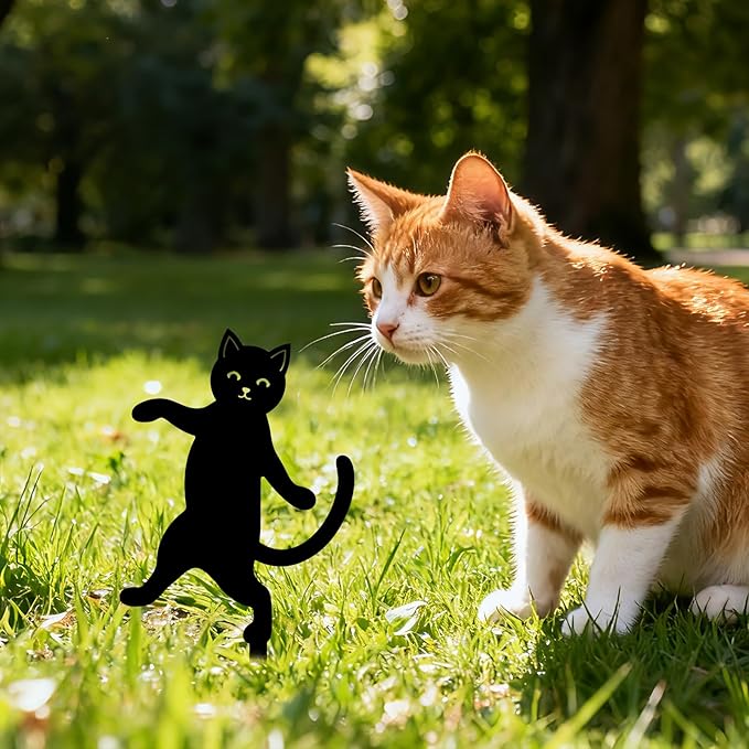 GLOBLELAND 2 Pcs Dancing Cat Garden Stakes for Yard Decor Black Cat Silhouette Metal Stakes Funny Animals Statues Lawn Yard Signs for Cat Lovers Outdoor Party Patio Landscape Decor