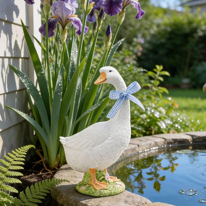 DiliComing Porch Goose Statue Outdoor Decor - 12 Inch Resin Garden Goose Statues Weatherproof Lawn Sculpture for Front Porch Yard Patio Gifts for Grandma Mom Women
