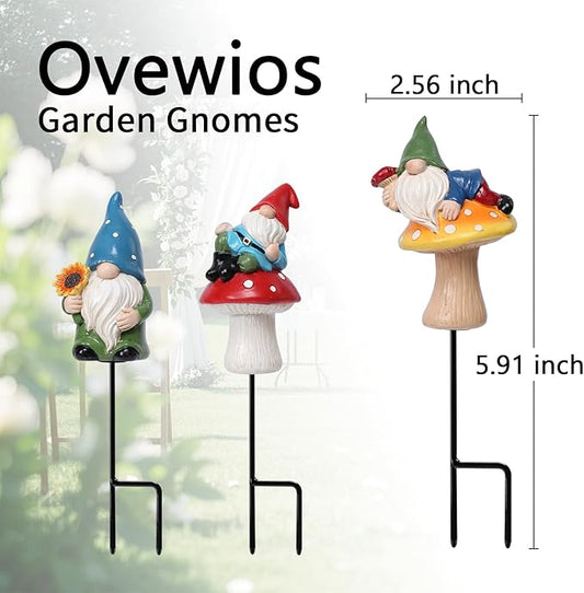 Garden Gnome Statue, Resin Miniature Gnome Set of 3PCS, Figurine with Garden Stakes for Lawn Patio Yard Outdoor Home Decor