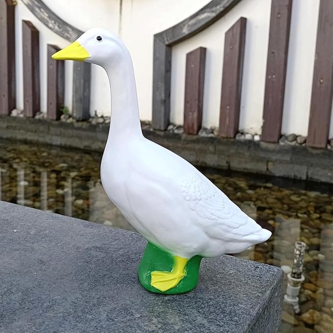 Garden Statues Goose Statue 7Inch White Goose Figurine Ornament Desktop Animals Figurines Car Decoration Farm Craft Decoration Yard Ornaments Decor