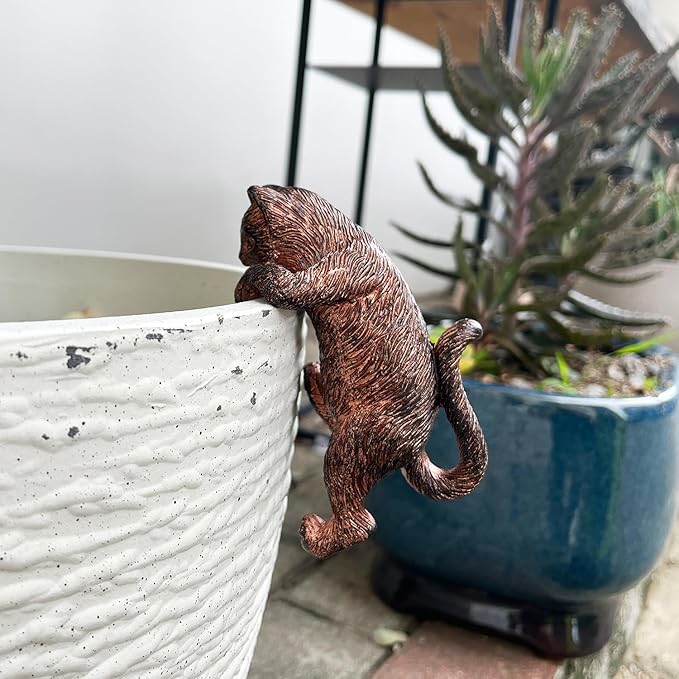 Miniature Cat Figurines Plant Decorations for Pots,Vintage Resin Hanging Cat Statue Planter Pot Hugger,Cute Climbing Flower Pot Hanger,Funny Garden Decor Outdoor Yard Balcony Gifts