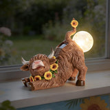 WDS WONDROUS Solar Highland Cow Outdoor Decor with LED Butt Light, Garden Cow Decorations for Home with Sunflowers, Resin Highland Cow Figurine Gifts for Women Yard Porch Decor Farmhouse Night Light
